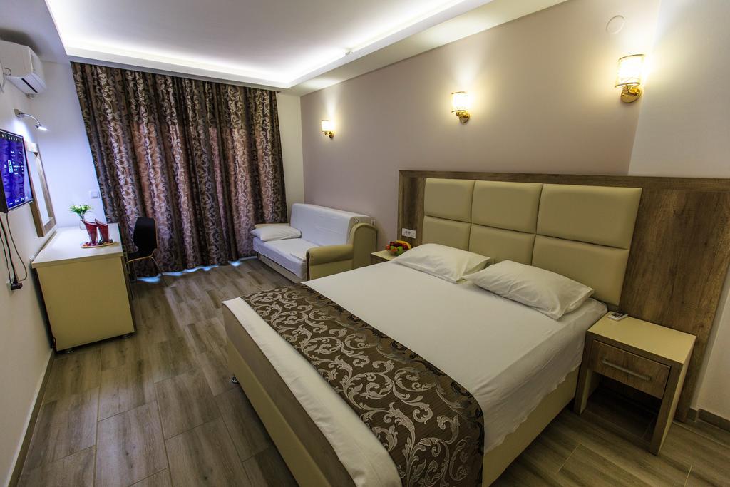 Hotel Edita Ulcinj Eksteriør billede