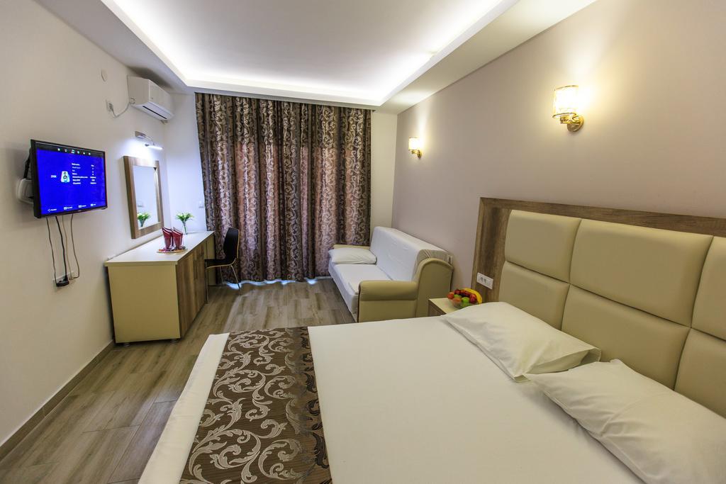 Hotel Edita Ulcinj Eksteriør billede