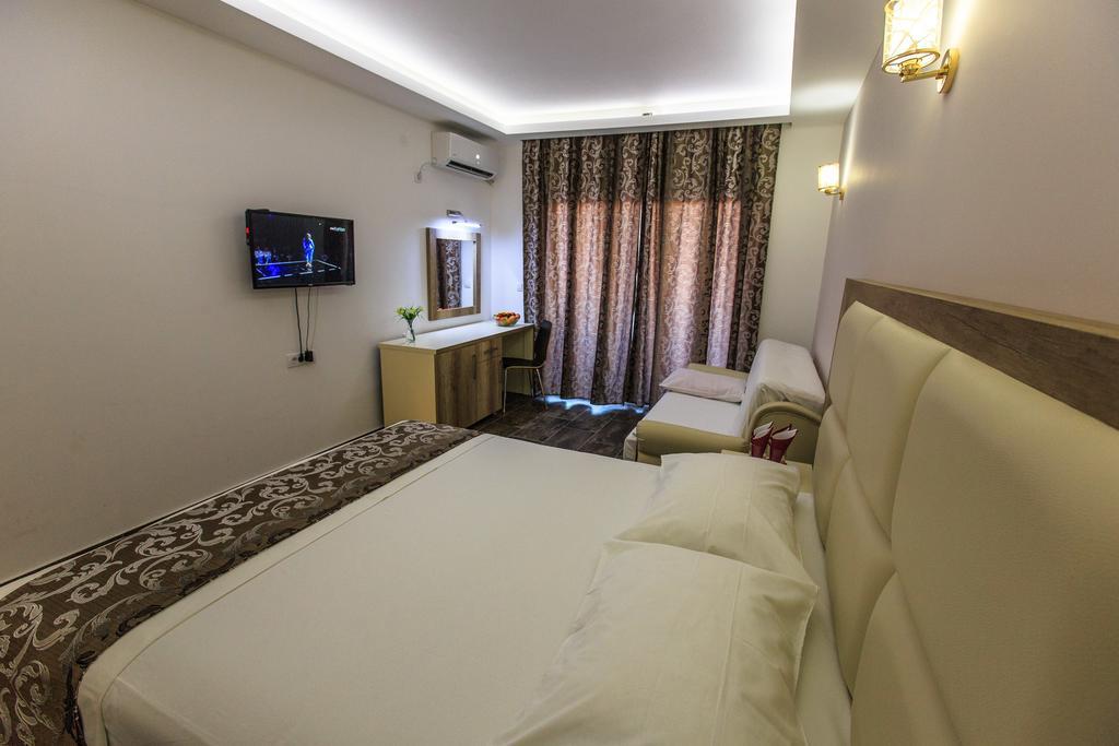 Hotel Edita Ulcinj Eksteriør billede