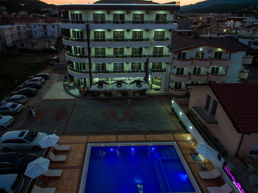 Hotel Edita Ulcinj Eksteriør billede