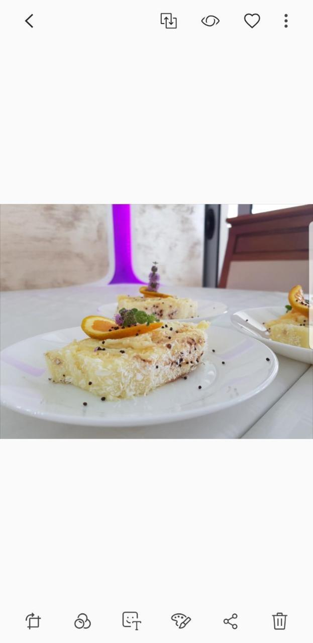 Hotel Edita Ulcinj Eksteriør billede